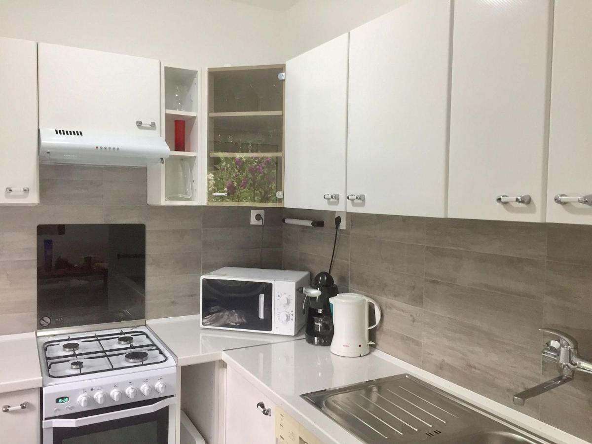 Flair Apartmanház Eger Esterno foto